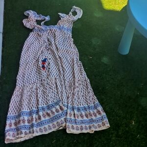 Bohemian Maxi Dress with Floral Pattern